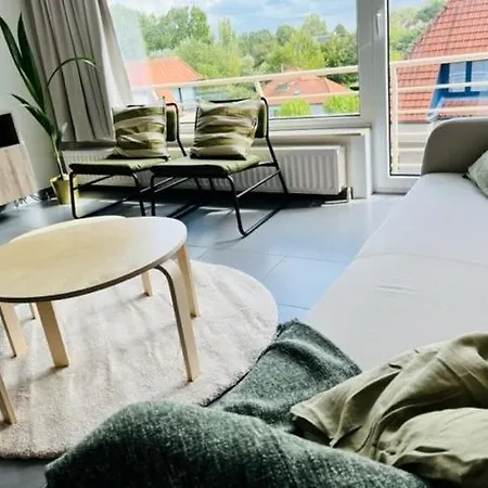 Duinpark62: Gezellig 3 Slaapkamer-appartement Inclusief Garage